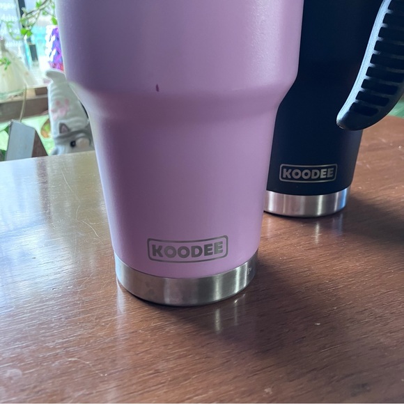 💜 Koodee 30oz Tumbler Bundle (4-Pack)- Insulated & Handled 🩵 - Picture 4 of 13